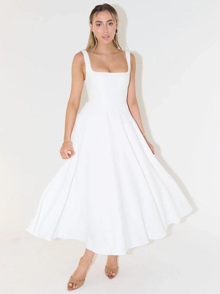 Elegant Midi Dress with Square Neckline - Timeless Flattering Cut