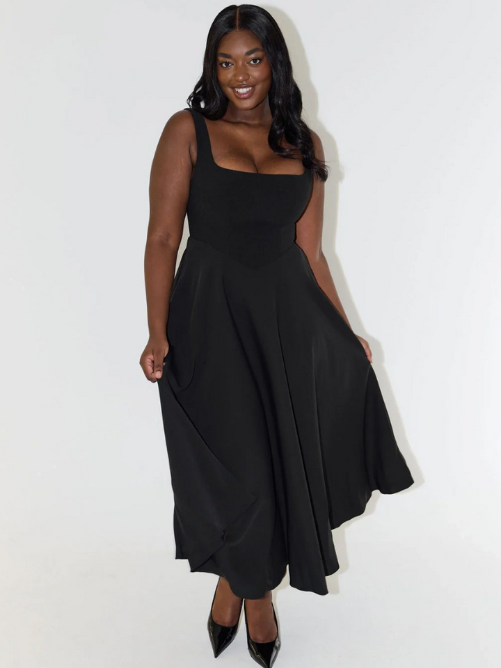 Elegant Midi Dress with Square Neckline - Timeless Flattering Cut