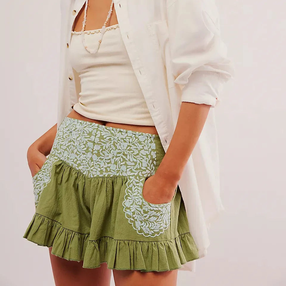 Embroidered Ruffle Pocket Cotton Shorts