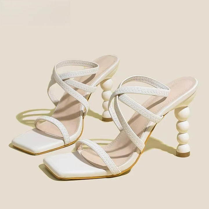 Effortlessly Elegant Heels with a Timeless Design