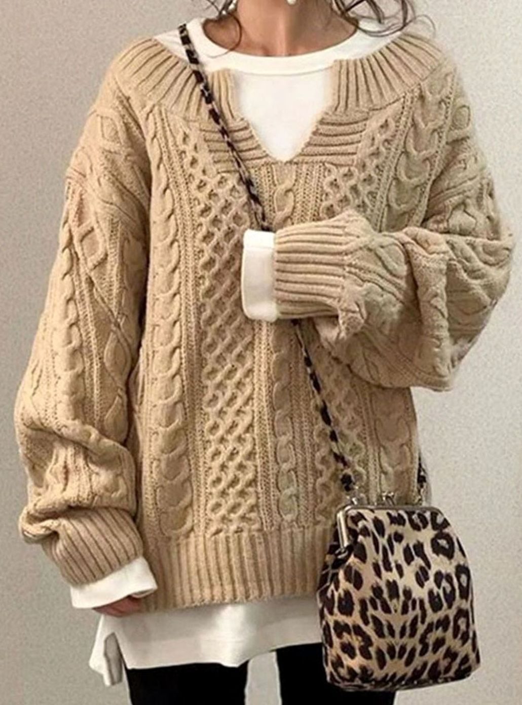 Comfortable Cable Knit Sweater for Women with V Neck Long Sleeve Oversized Relaxed Casual Style